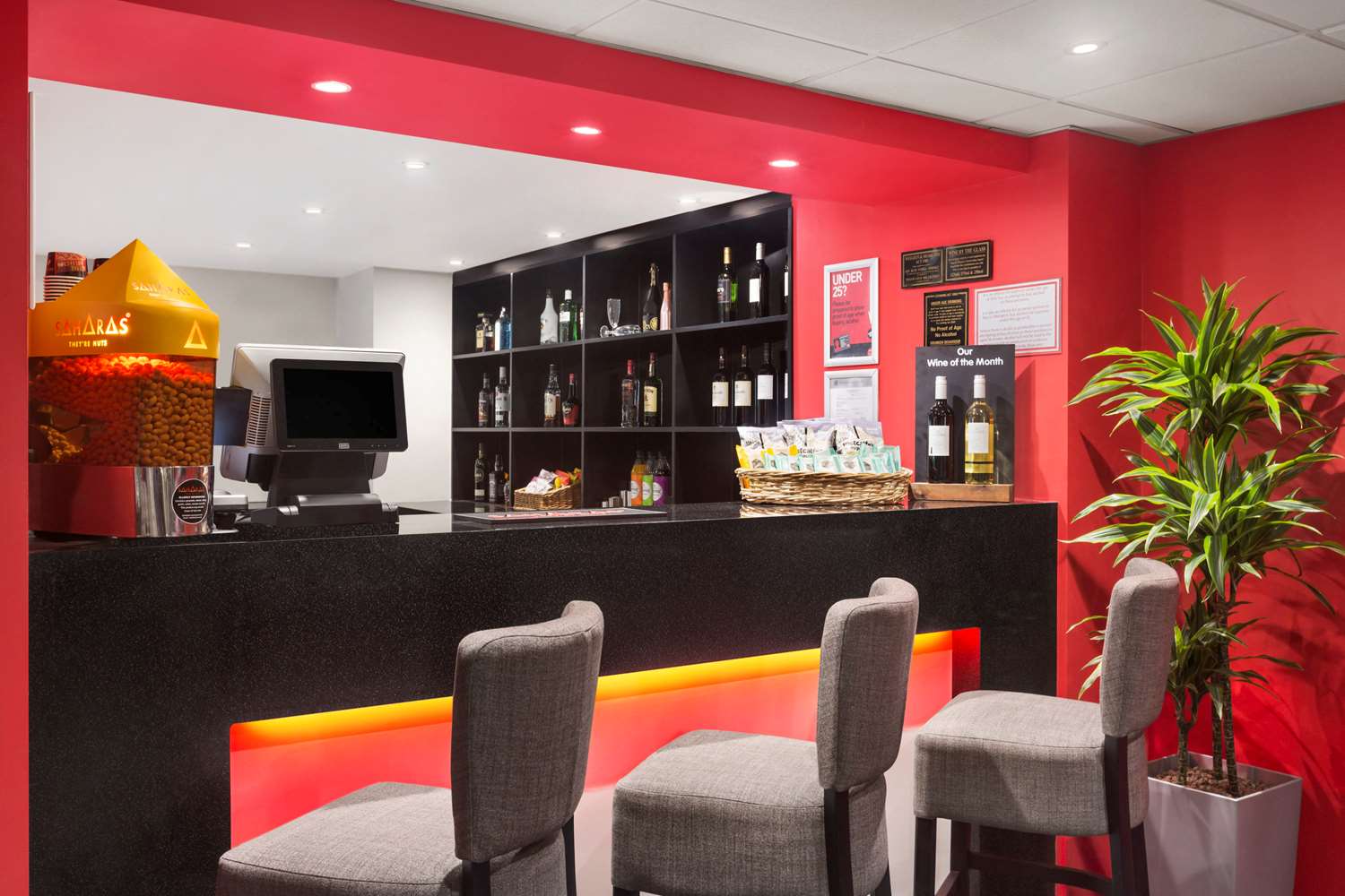 Ramada by Wyndham South Mimms M25 14/20