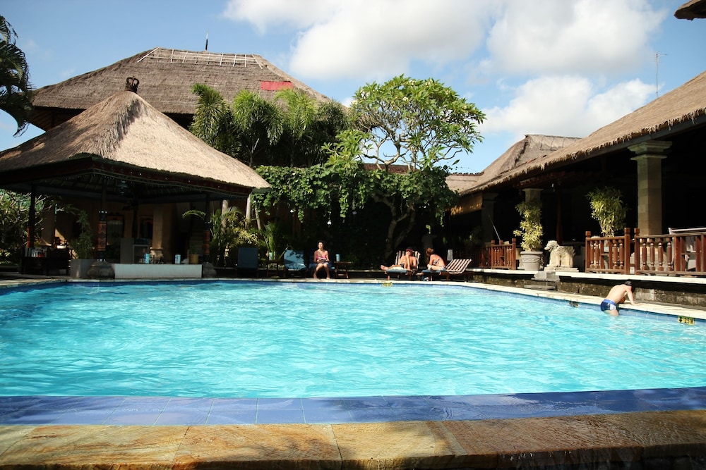 BALI AGUNG VILLAGE 2/60