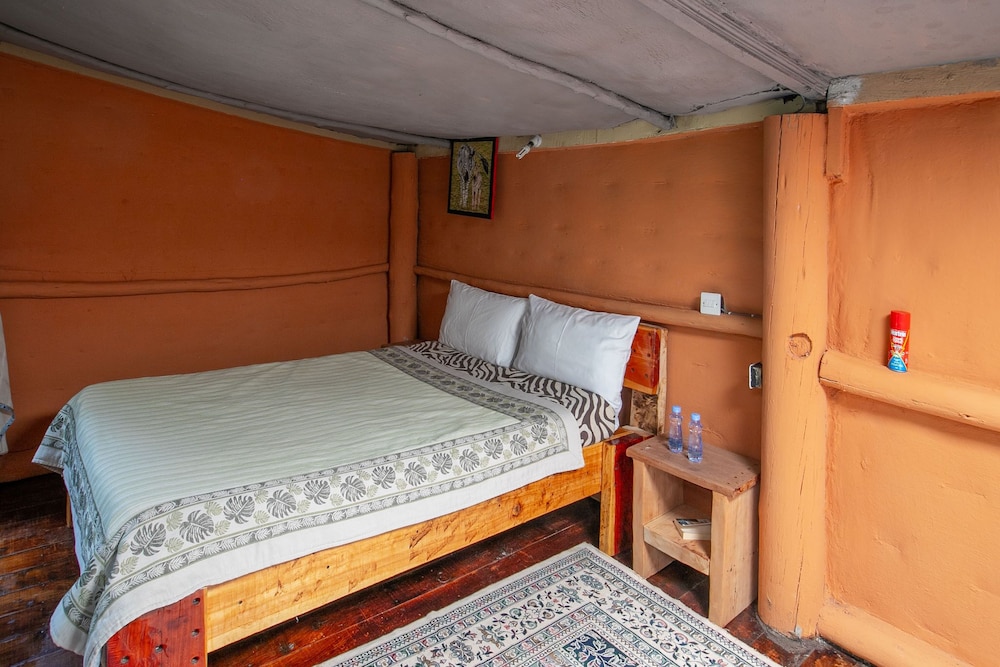 Punda Milias Camp Nakuru 10/50