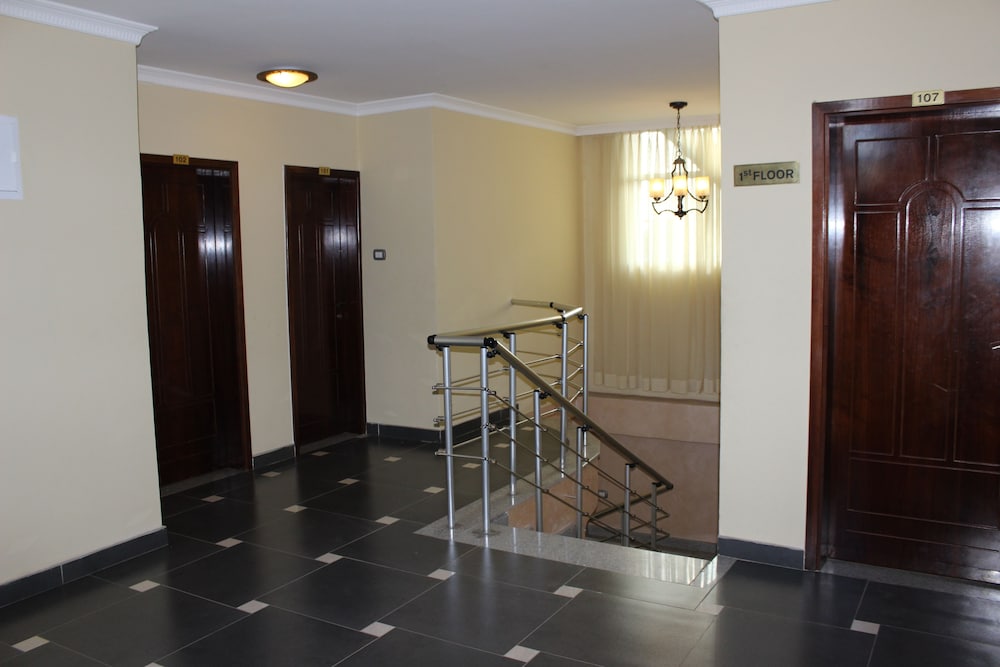 Oasis Hotel Apartment 40/57
