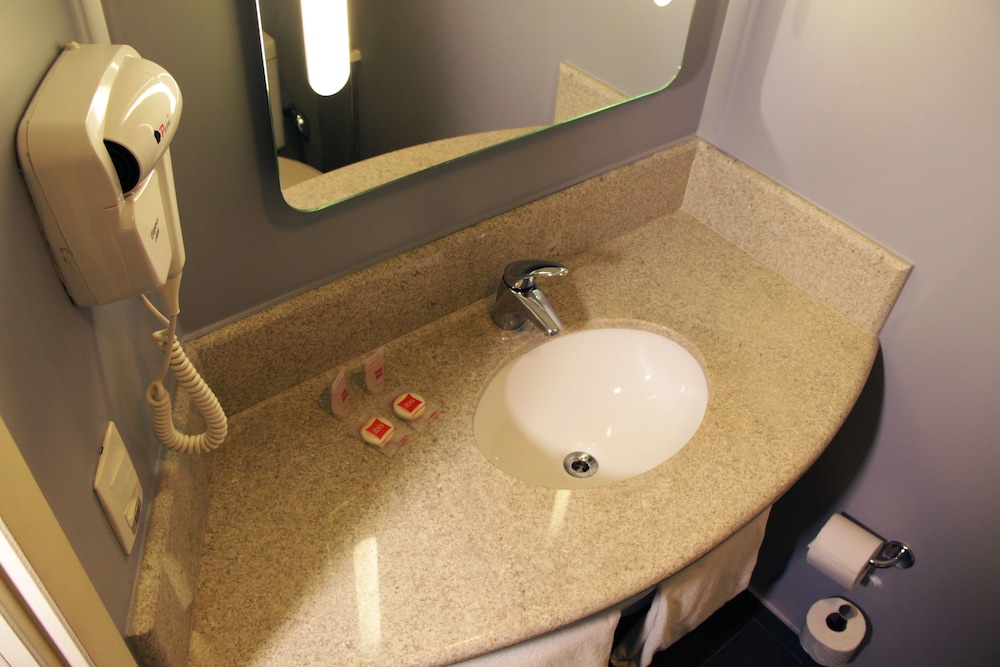 Ibis RJ Copacabana Posto 5 36/70