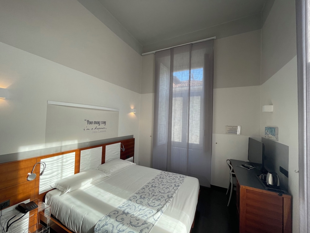 Hotel Europa 30/72
