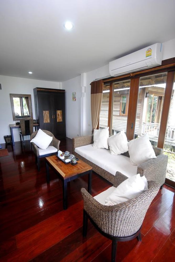 New Ozone Resort & Spa 45/64