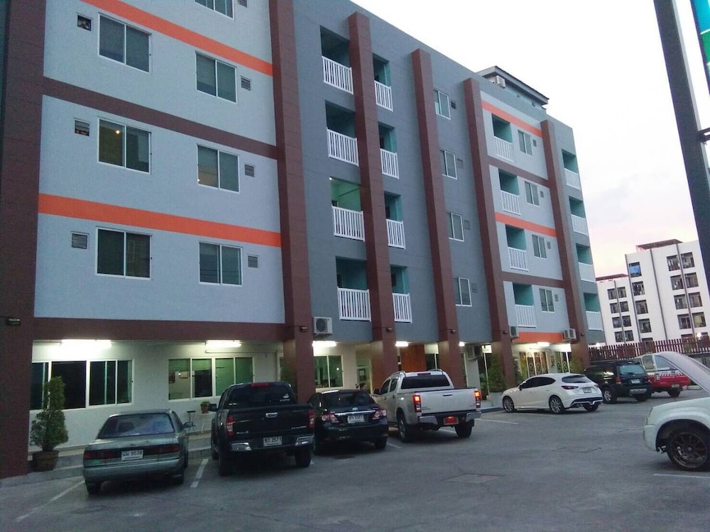 Ananya Residence Service Apartment 56/65