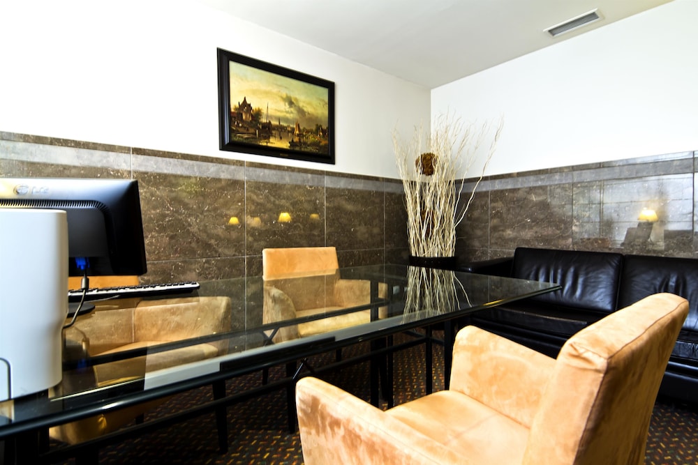 EVOLUTION Valbom Hotel 34/58