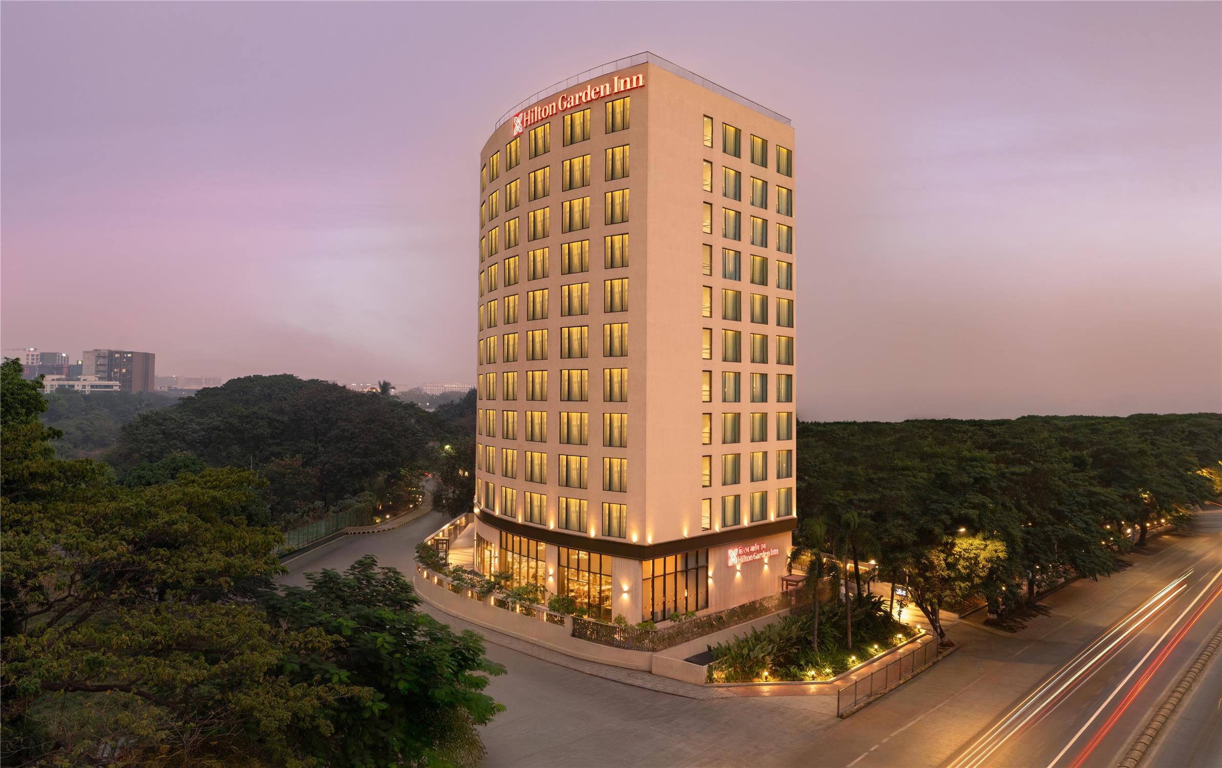 Hilton Garden Inn Mumbai International Airport photo2