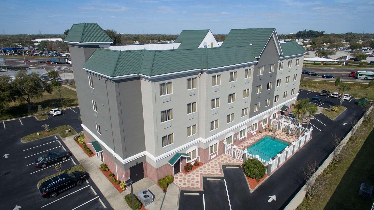 Country Inn & Suites by Radisson, St. Petersburg - Clearwater, FL 1/56