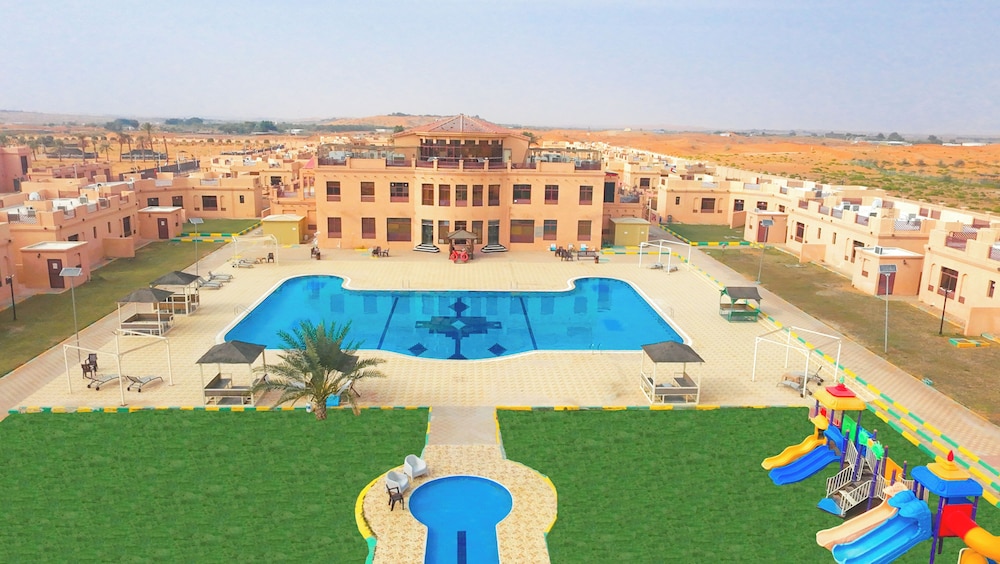 AL BADA RESORT 2/20