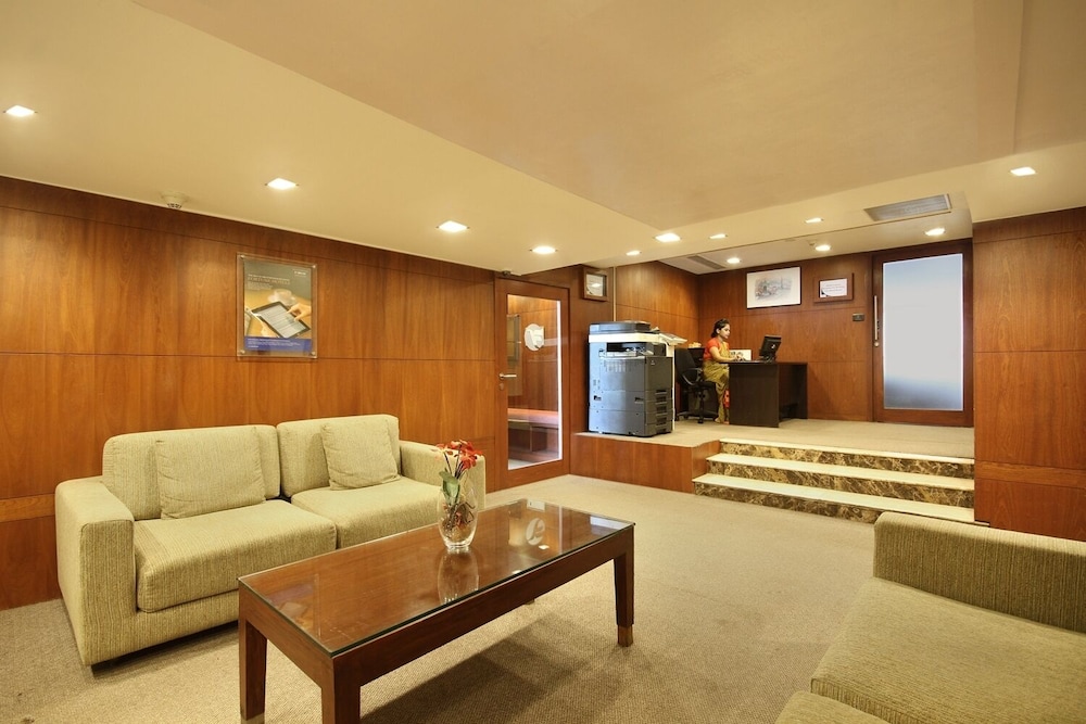 Fortune Select JP Cosmos, Bengaluru 44/70