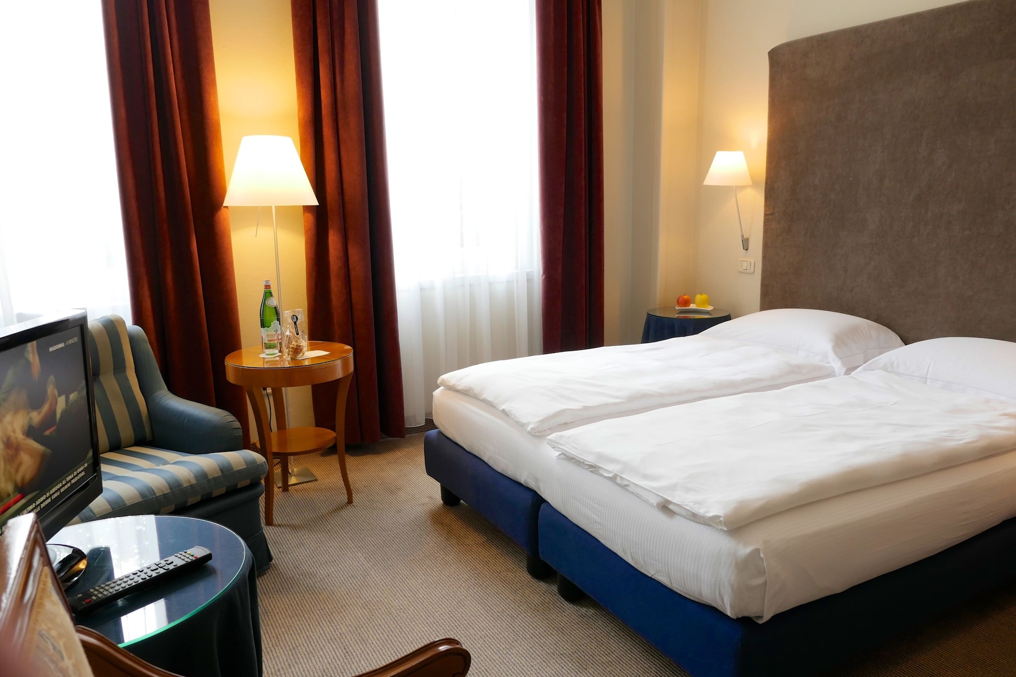 CLASSIC, DOUBLE BED