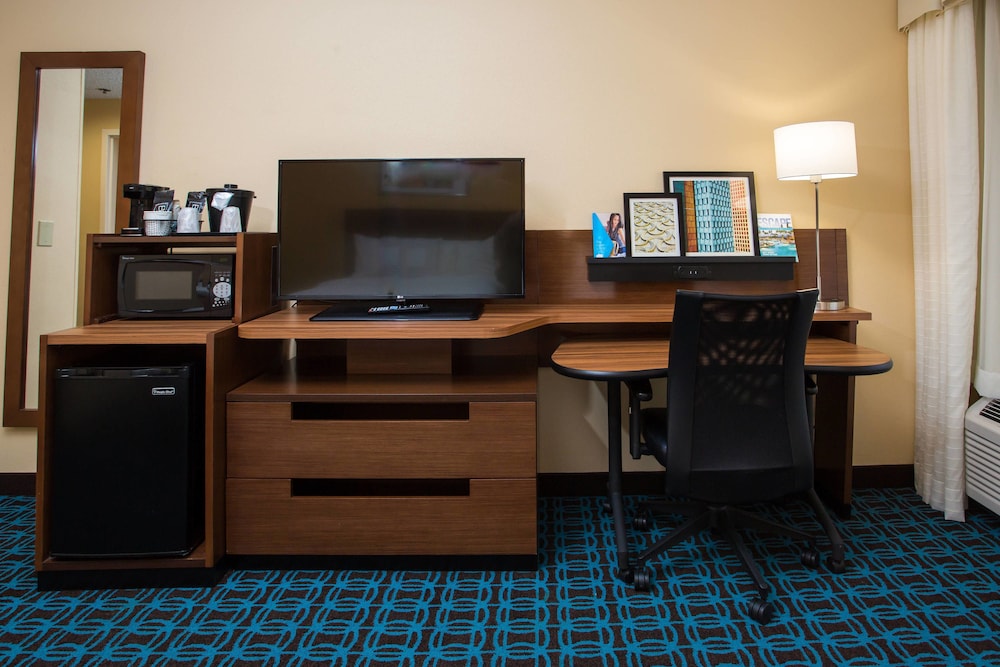 Comfort Inn - Dedham-Boston MetroWest 42/49