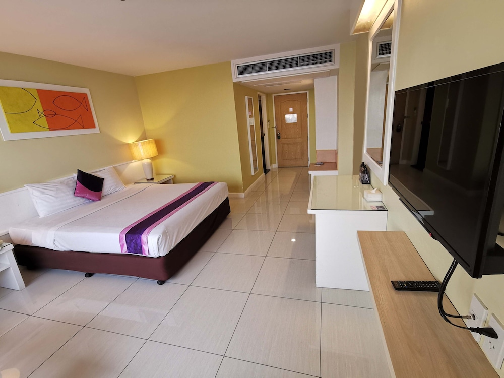 Tongtara Riverview Hotel 11/62