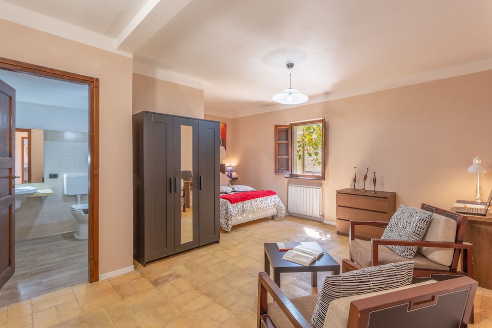 GH Borgo Pulciano 19/50