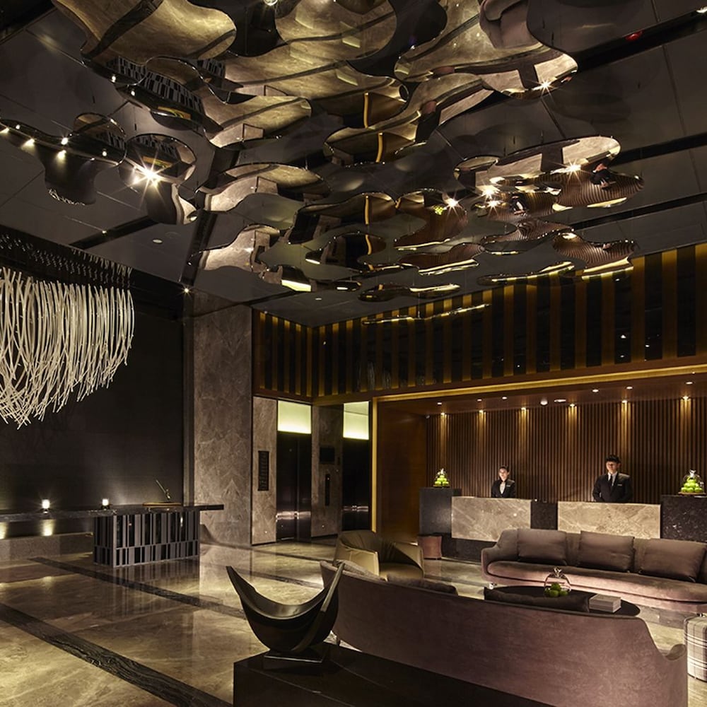 Treeart Hotel 8/20