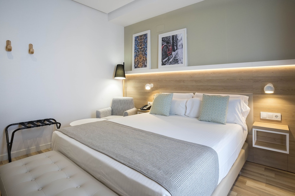 ZT The Golden Hotel Barcelona 5/32