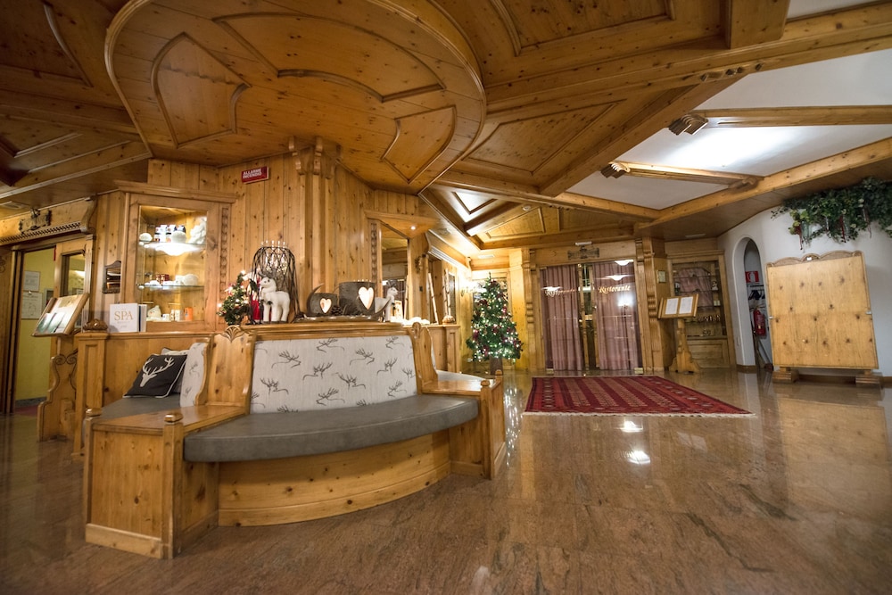 TEVINI DOLOMITES CHARMING HOTEL 11/56