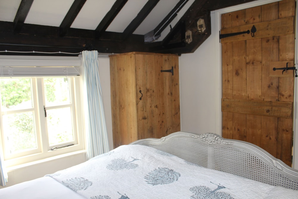Munden House 5/50