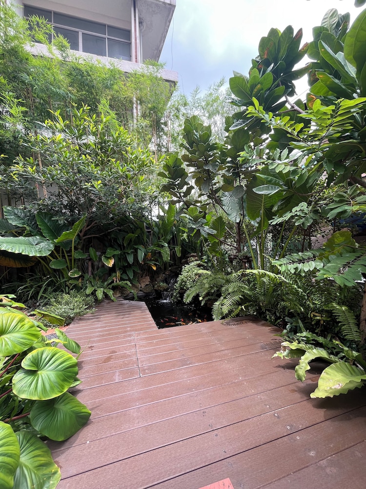 Bonita House 38/40