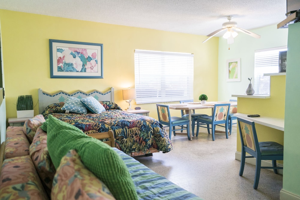 Ocean Inn 22/50