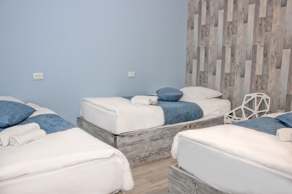 SUPERIOR, APARTMENT, 4 BEDS, CITY VIEW, 2 SOFA