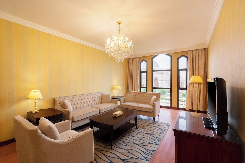 فندق المدينة مريديان(Le Meridien Medina) 37/60
