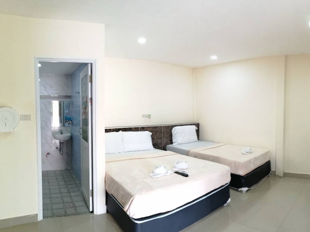 Baan Kaew Ruen Kwan 33/71