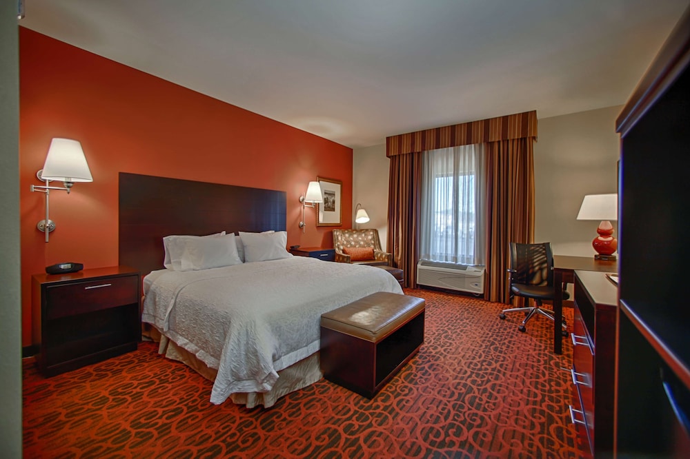 Hampton Inn Atlanta-Canton 13/50