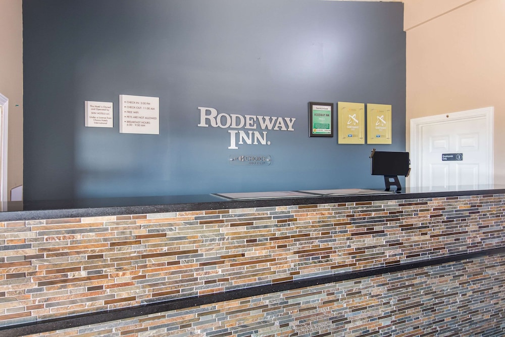 Rodeway Inn Nashville 24/36