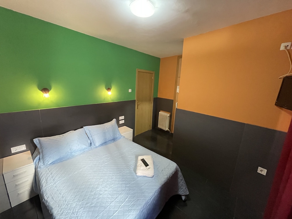 Hostal Numancia 19/46