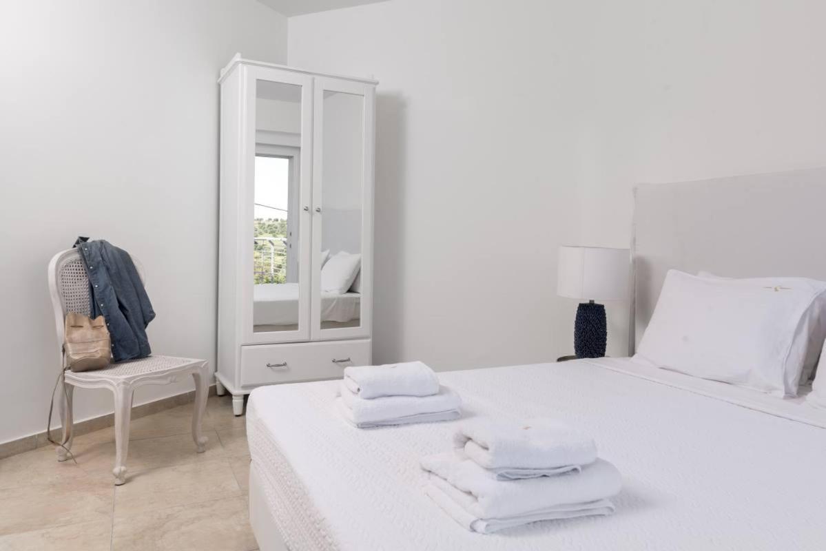 2 Bedrooms, Panorama, Suite, Shared Pool