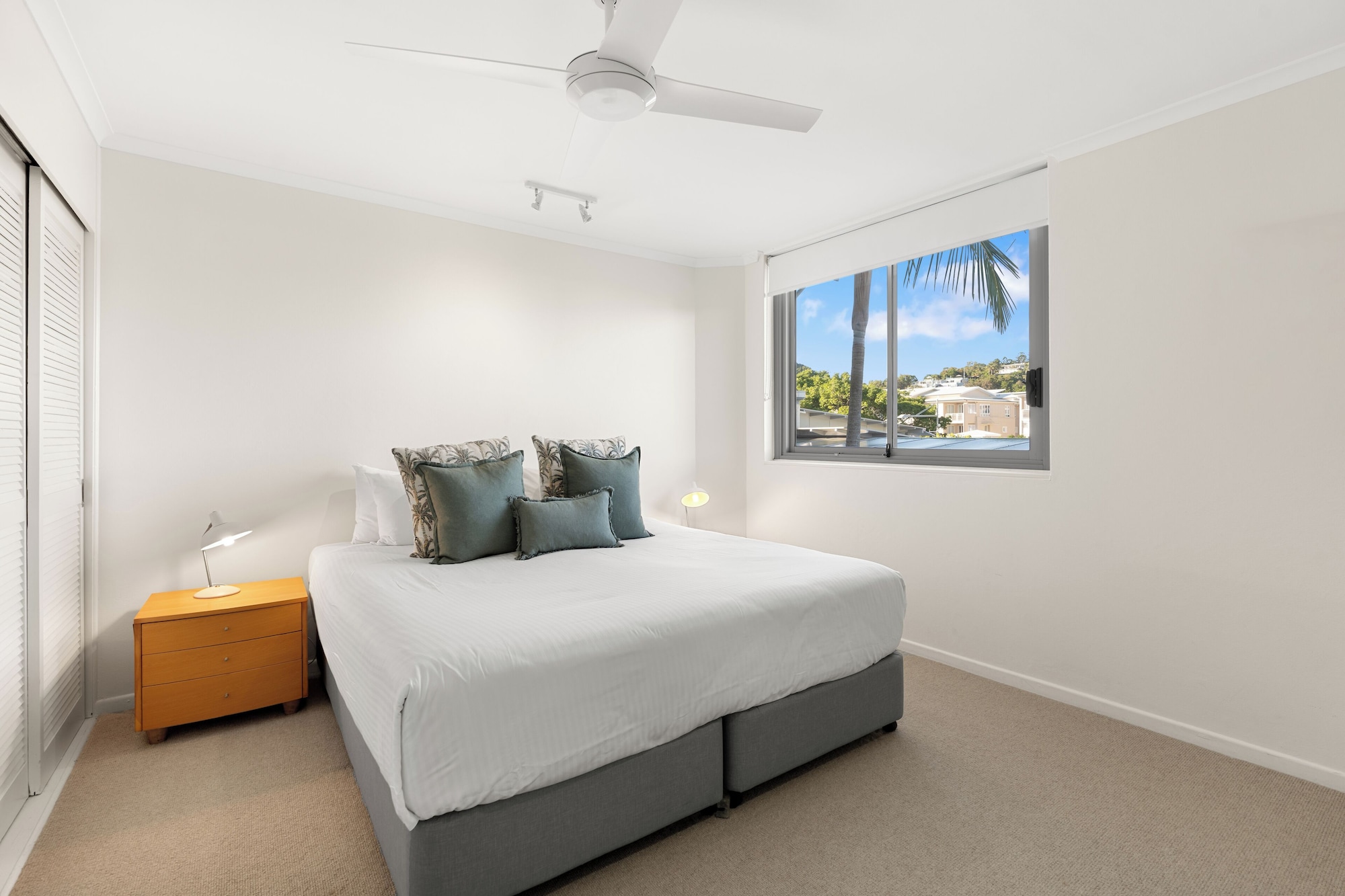 2 Bedrooms, Apartment, Queen and Twin Beds