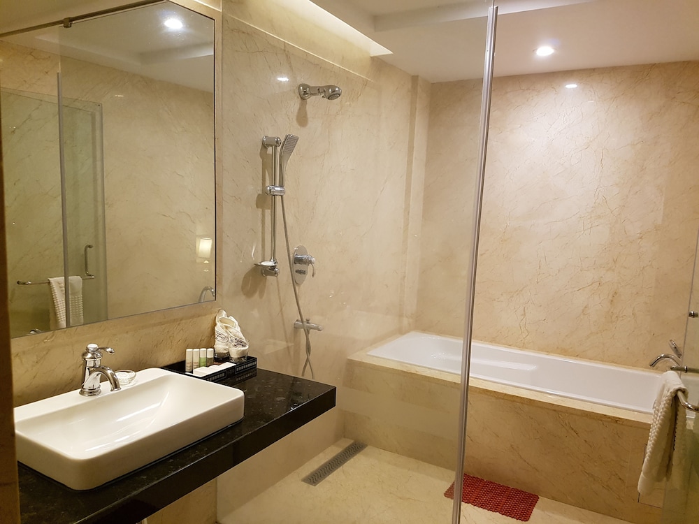 Meridian Bay Resort and Spa Kundapur 52/53