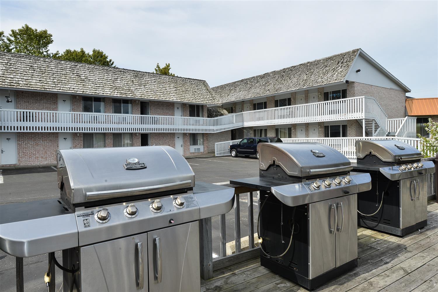 Travelodge by Wyndham Mackinaw City 14/18