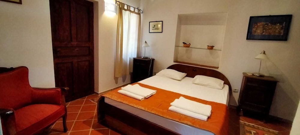 Sato Triopia Butik Otel 5/50
