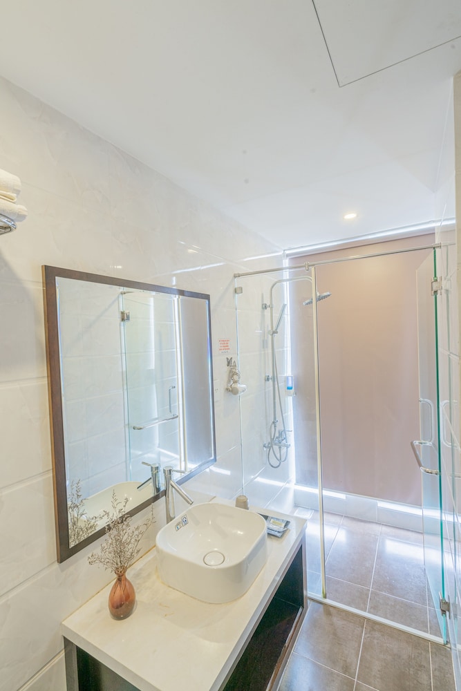Hoa Phong Hotel 59/60