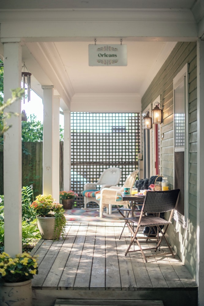 Hidden Garden Cottages Bed &amp; Breakfast 9/49