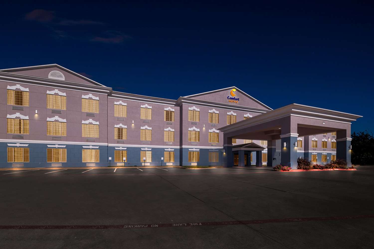 Roanoke Suites 1/24