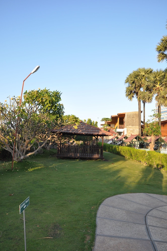 Hotel On The Rock 50/61