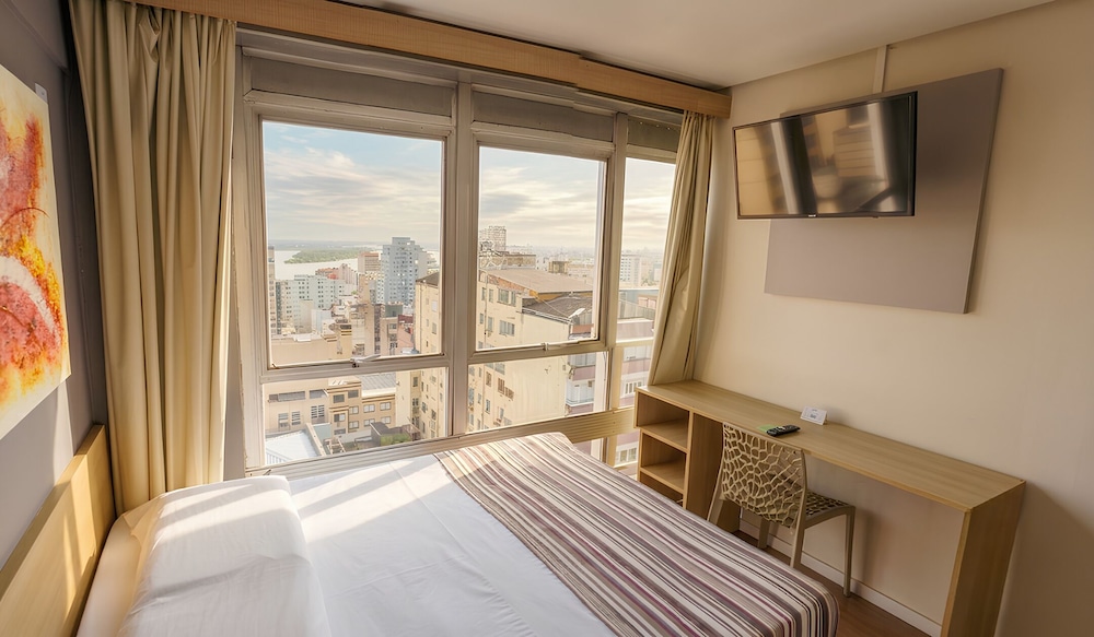 Hotel Dan Inn Express Porto Alegre By Nacional Inn 20/72