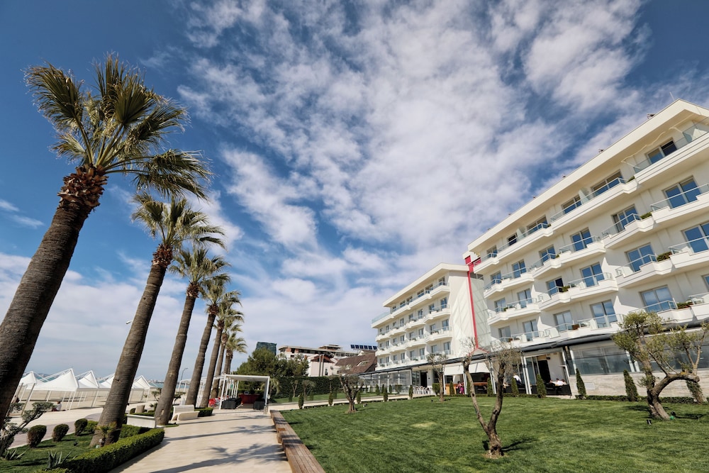 Premium Hotel Beach 45/50