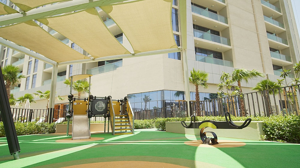 DAMAC Maison Aykon City Dubai 34/45