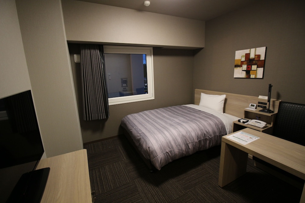 Semi Room, Single Bed