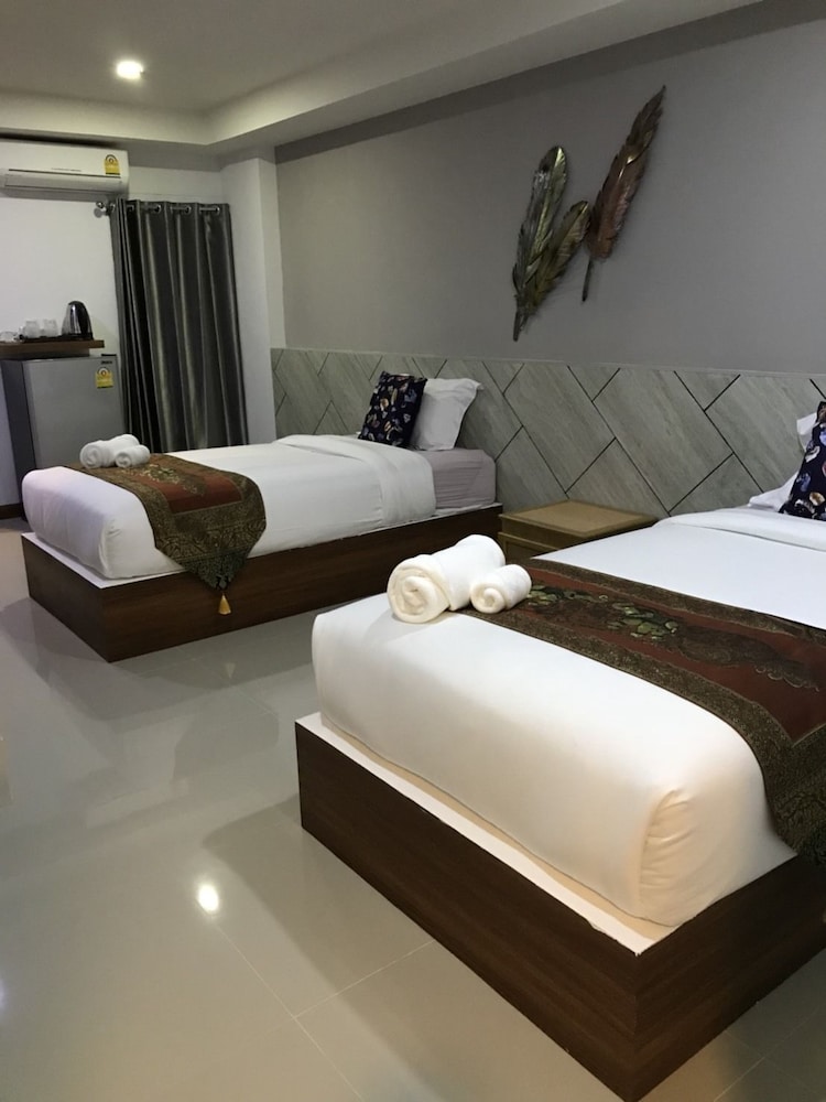 Wish Hotel Ubon 9/21