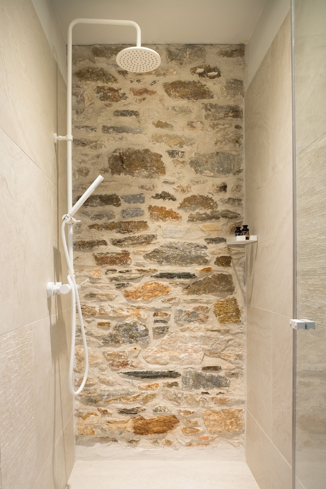 Syros Soul Suites 24/49