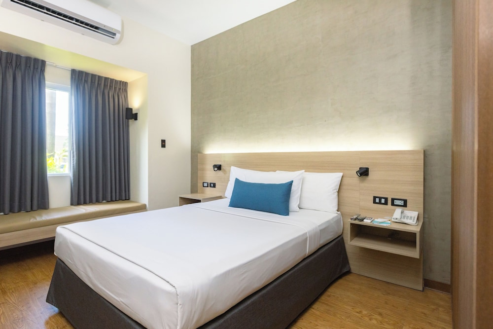 Room at Microtel by Wyndham General Santos, GENERAL SANTOS