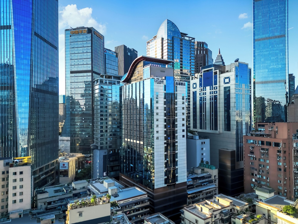 UrCove by Hyatt Chongqing Jiefangbei Hongyadong 45/50