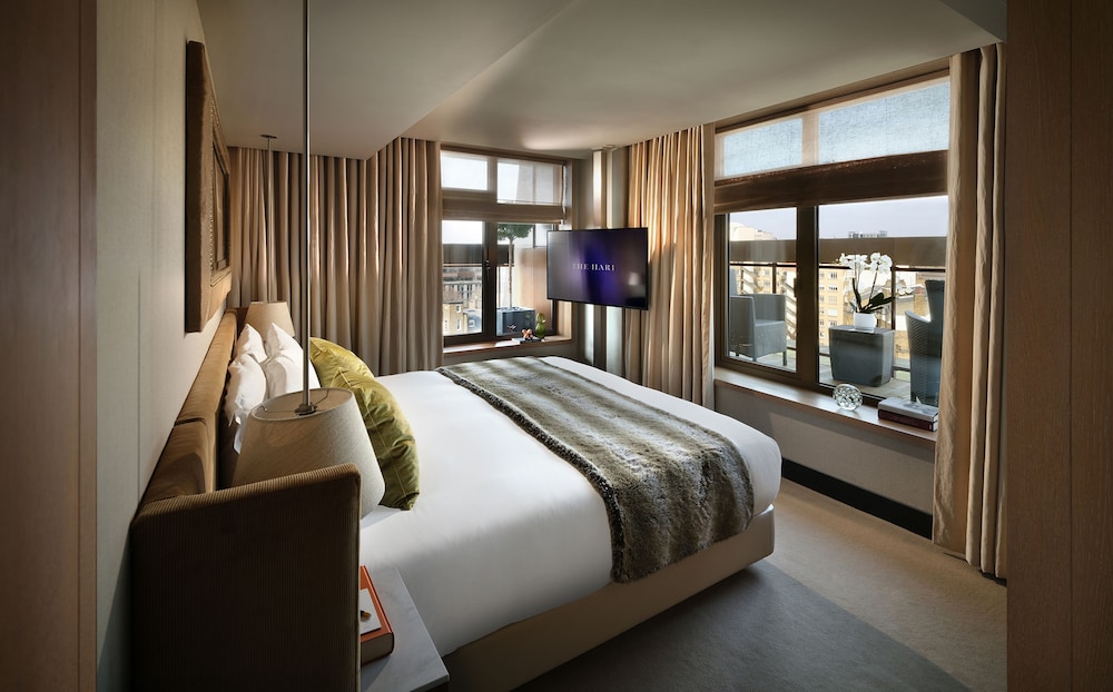 Penthouse Suite