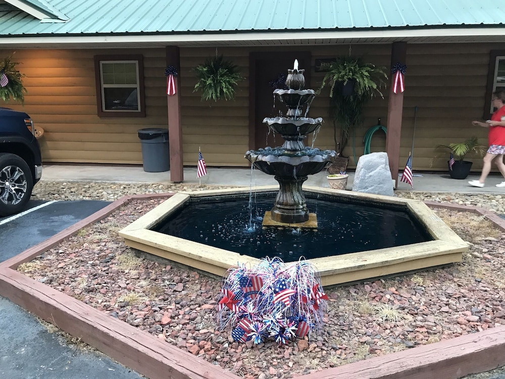 Nacoochee Valley Rentals 6/50