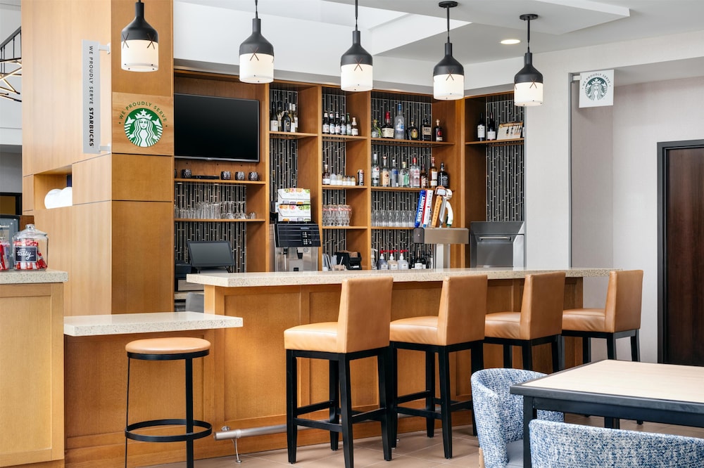 Hyatt Place Canton 47/62