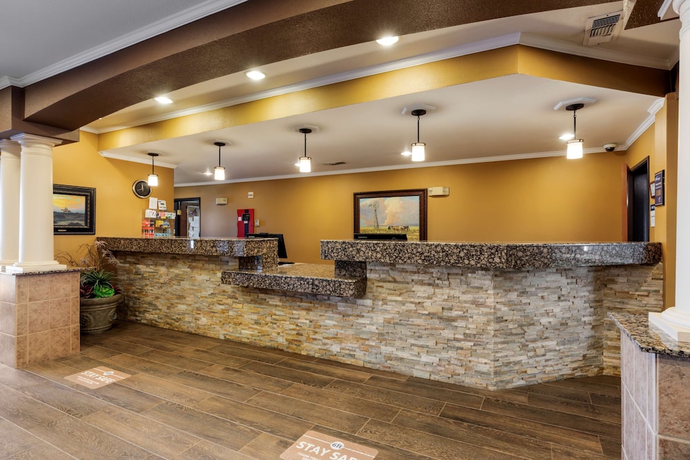 Best Western Plus Red River Inn 3/37